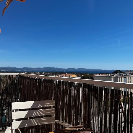 Vacances Arbanaises - Appartements Giens Hyères Екстериор снимка